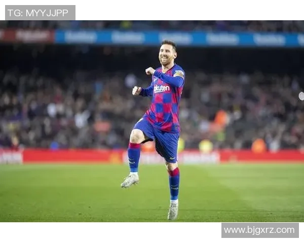 小梅西足球风采壁纸展现年轻天才球员的无限潜力与激情