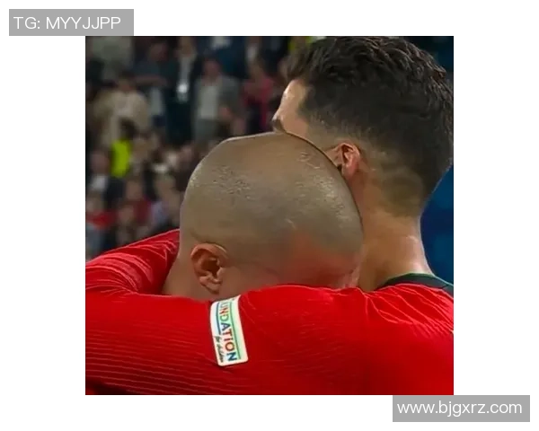 篮球巨星与足球传奇相遇 谁能称霸跨界运动之巅